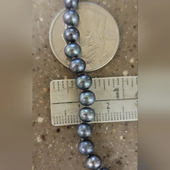 Amazing high-grade natural genuine black pearl 925 sterling silver necklace